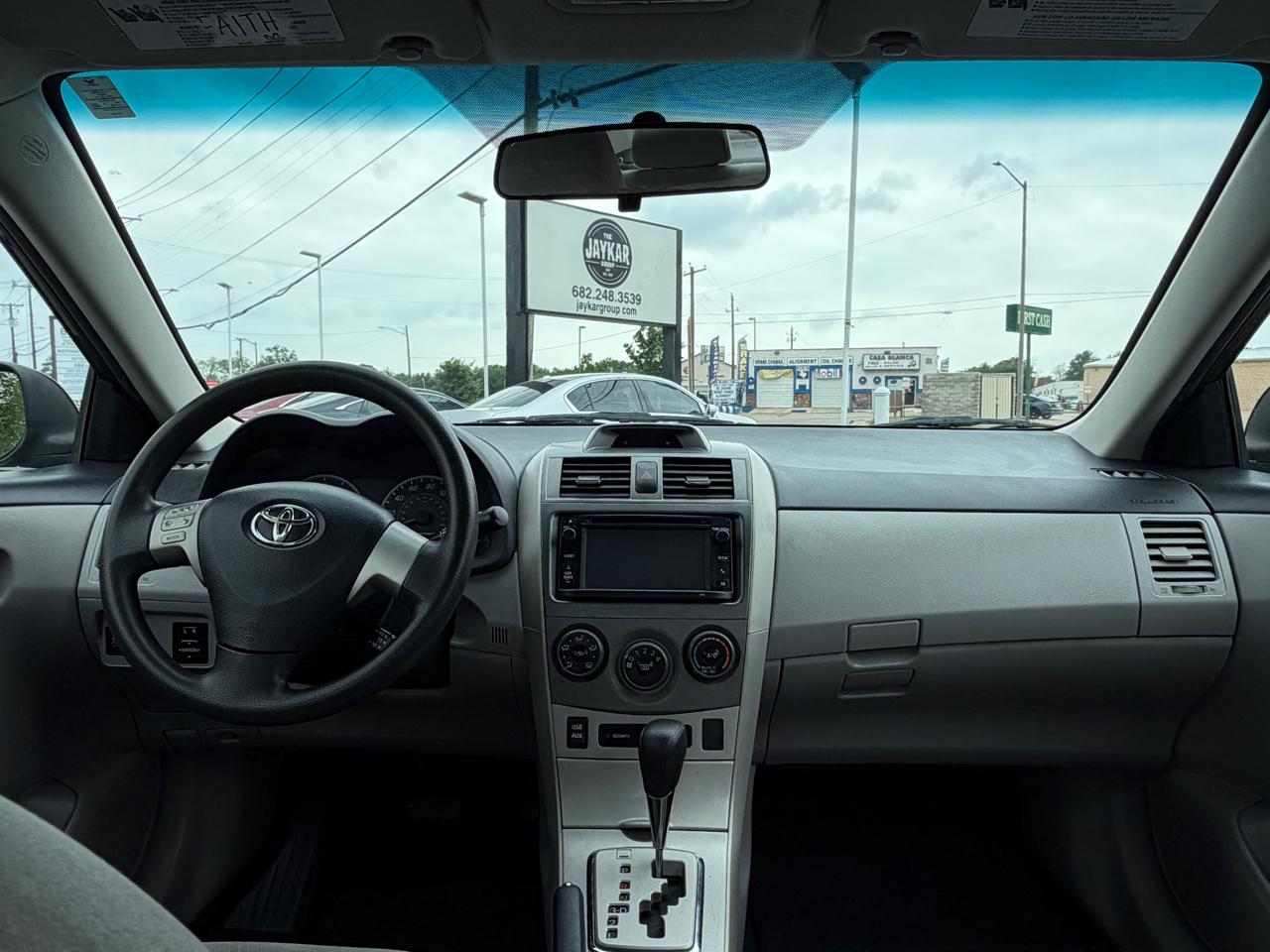 Toyota Corolla LE 2013