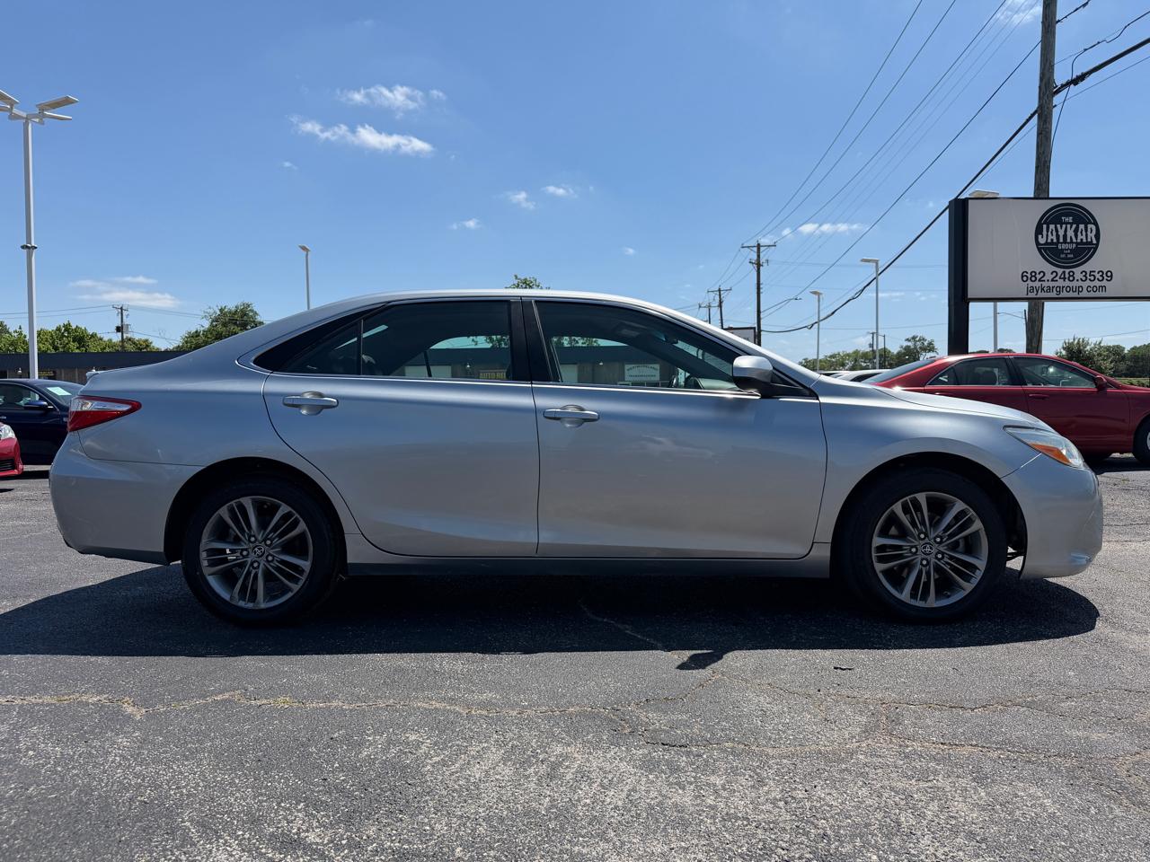 Toyota Camry SE 2017