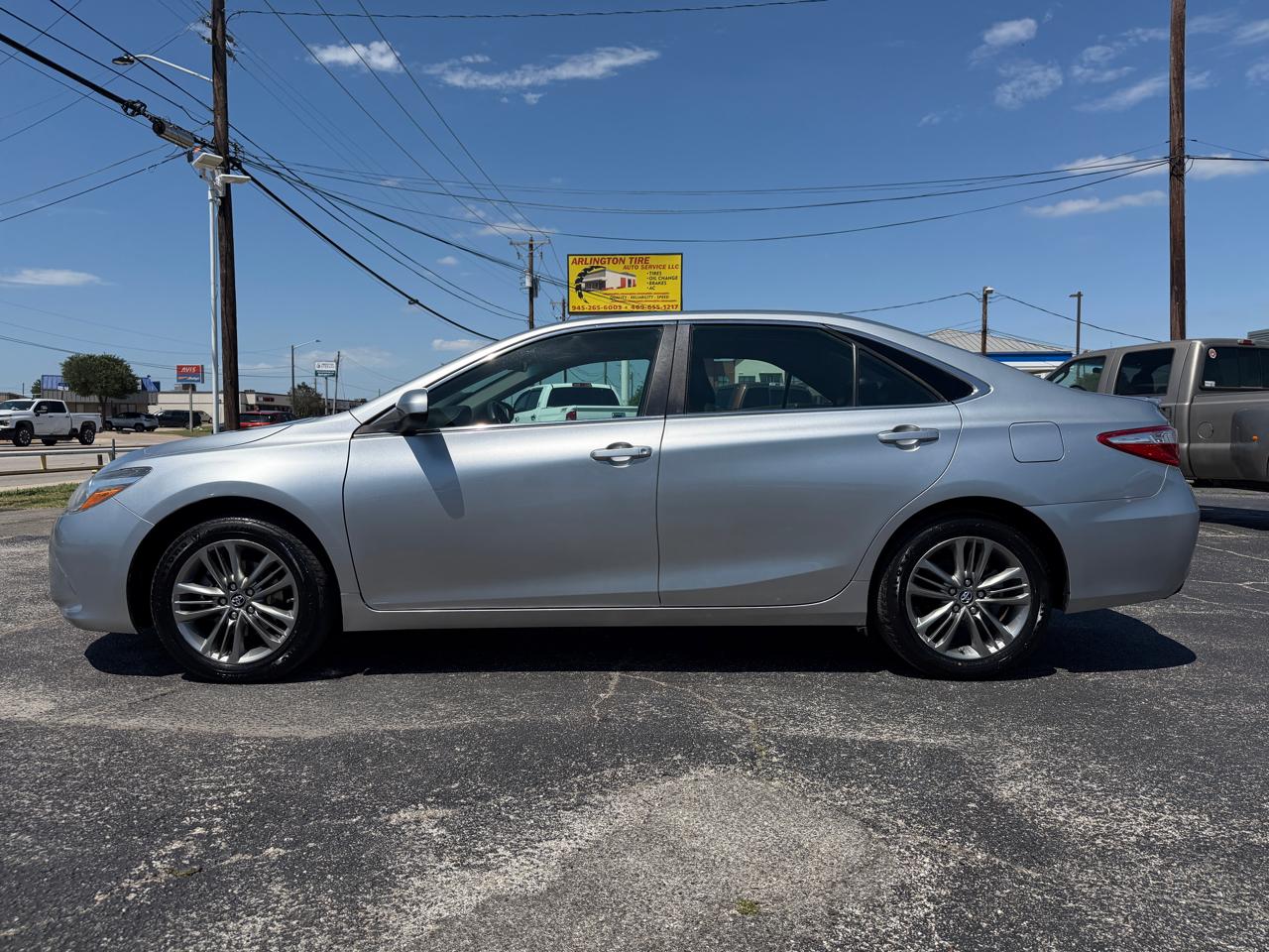 Toyota Camry SE 2017