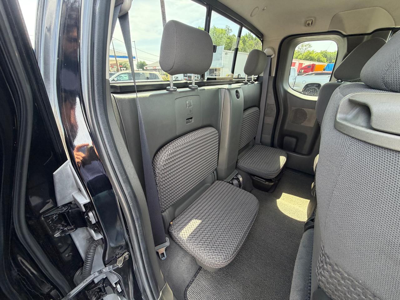 Nissan Frontier SE King Cab 2WD 2007