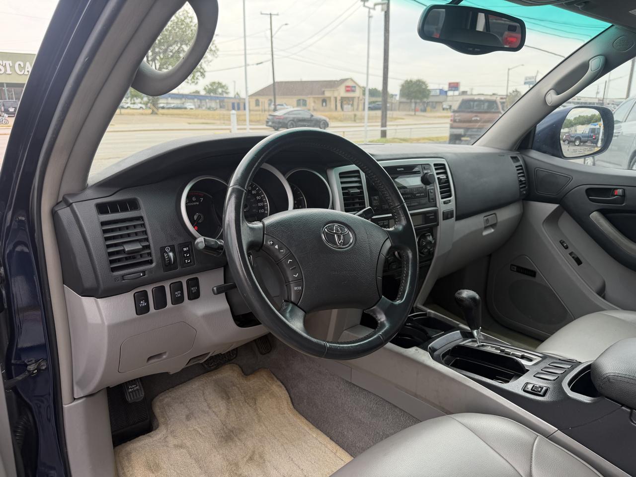 Toyota 4Runner Limited 2WD 2006