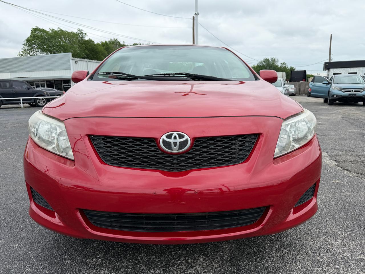 Toyota Corolla L 2010