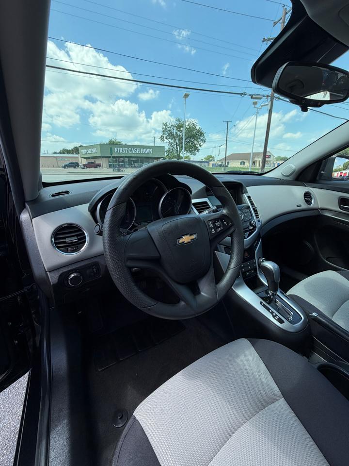Chevrolet Cruze LS Auto 2015