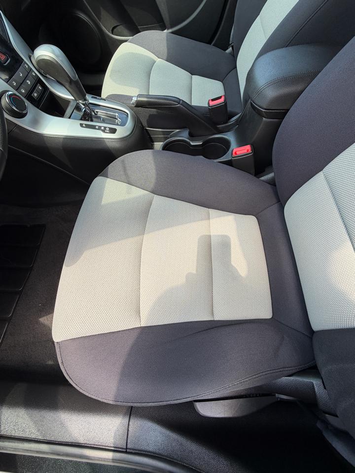 Chevrolet Cruze LS Auto 2015