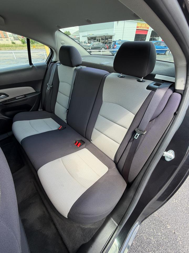 Chevrolet Cruze LS Auto 2015