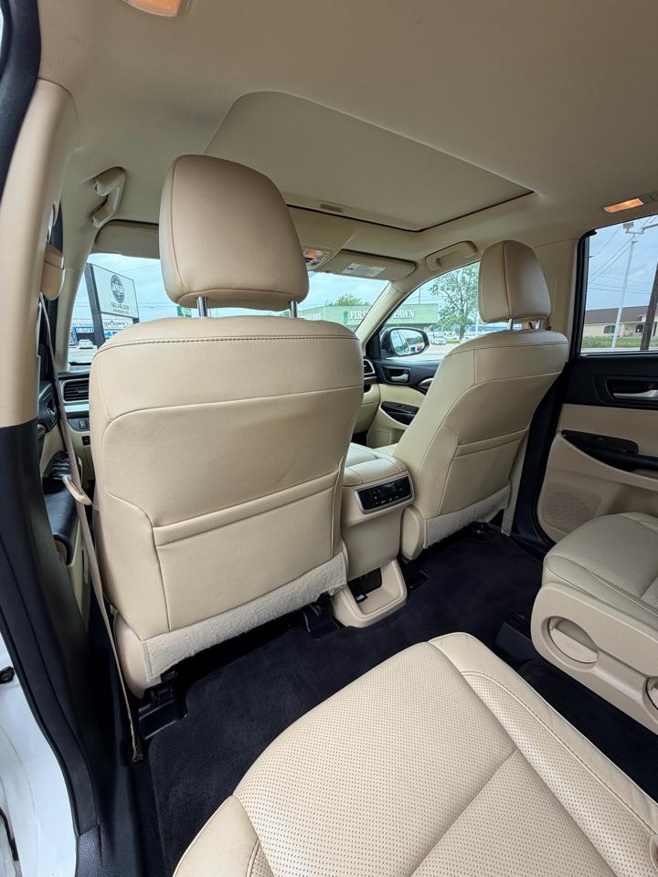 Toyota Highlander Limited FWD V6 2017