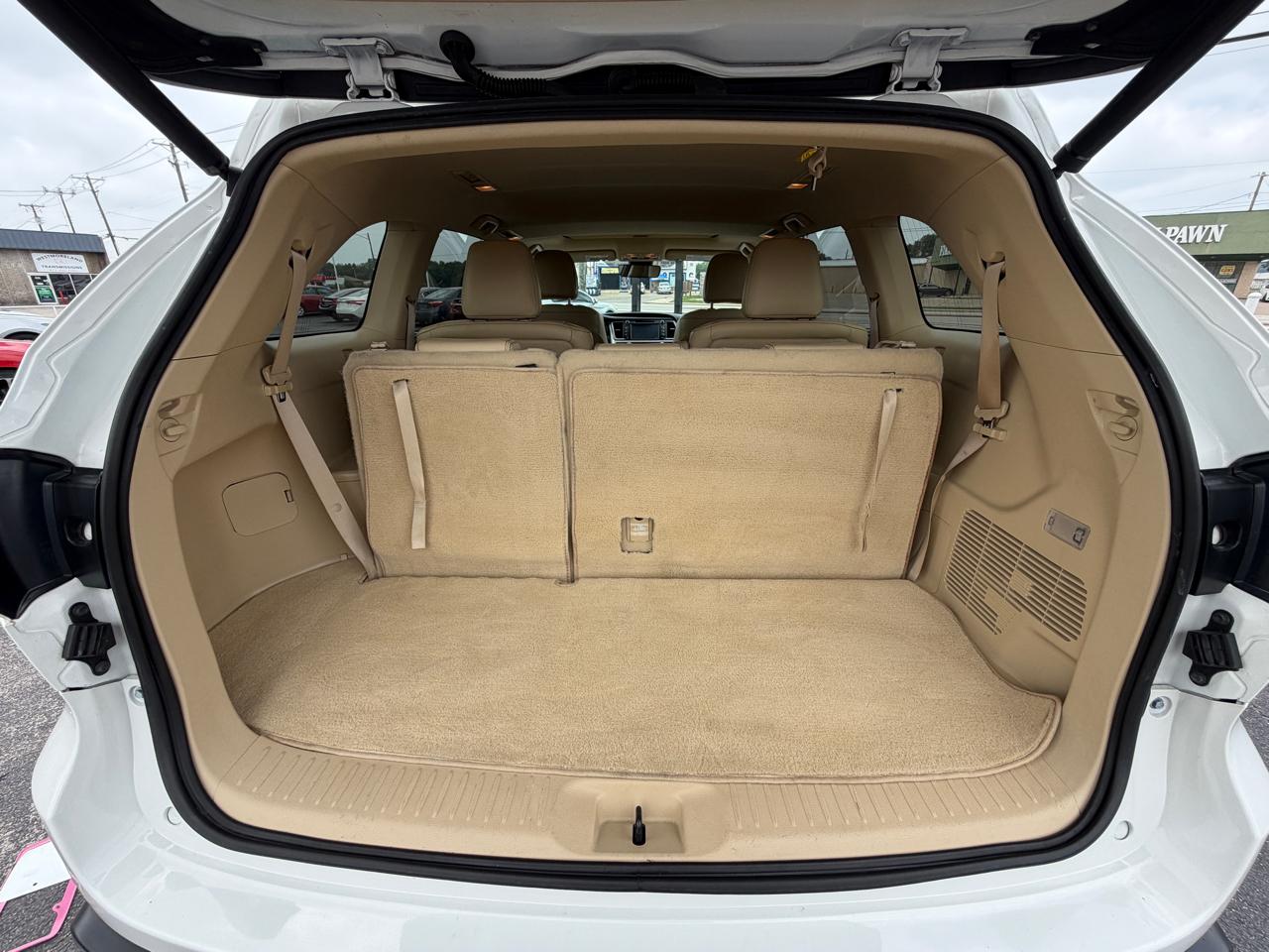 Toyota Highlander Limited FWD V6 2017