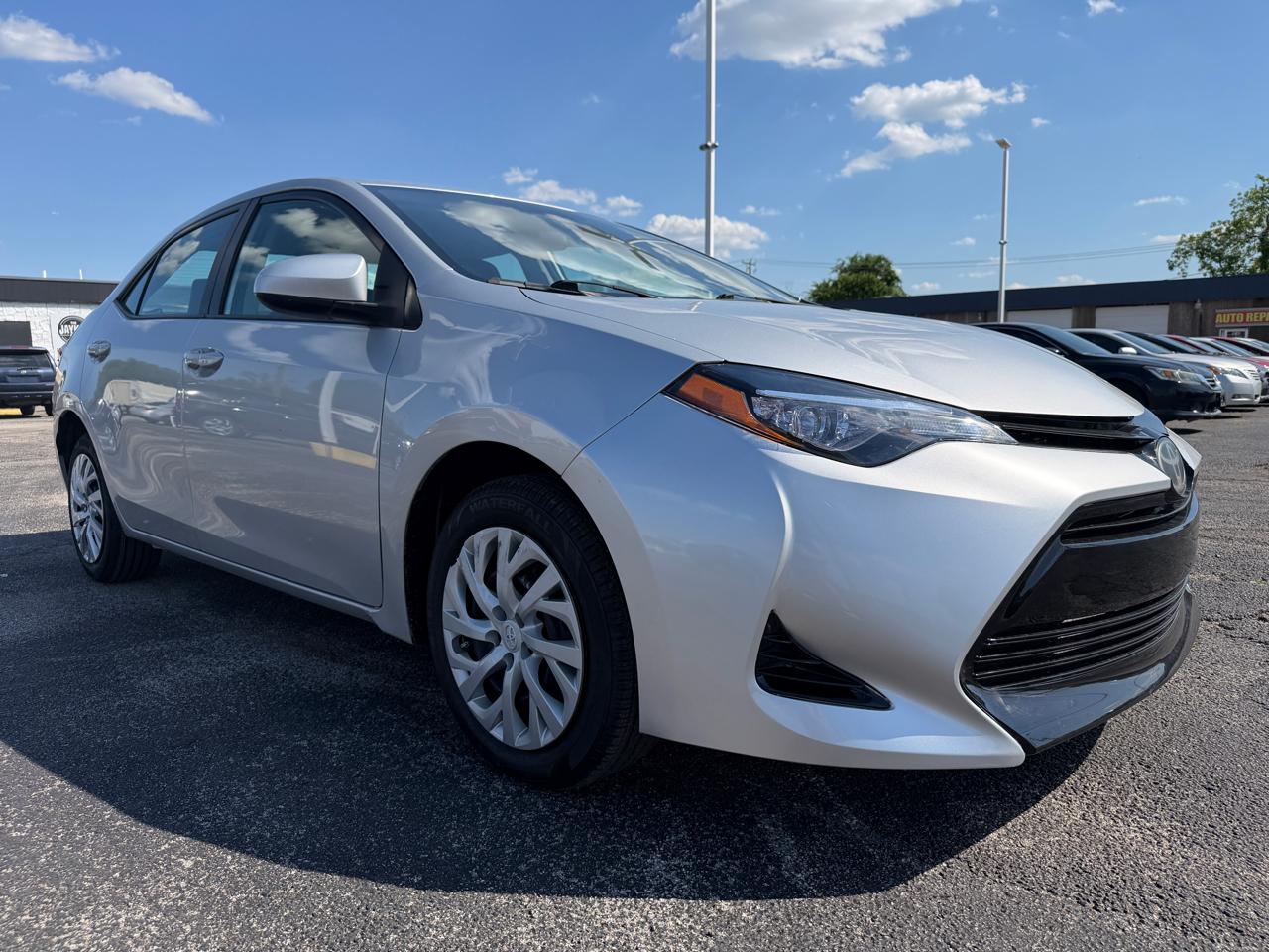Toyota Corolla LE 2019