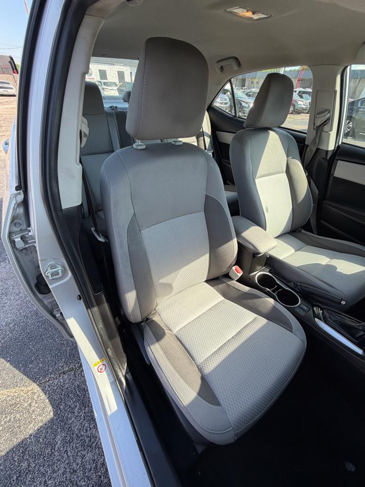 Toyota Corolla LE 2019