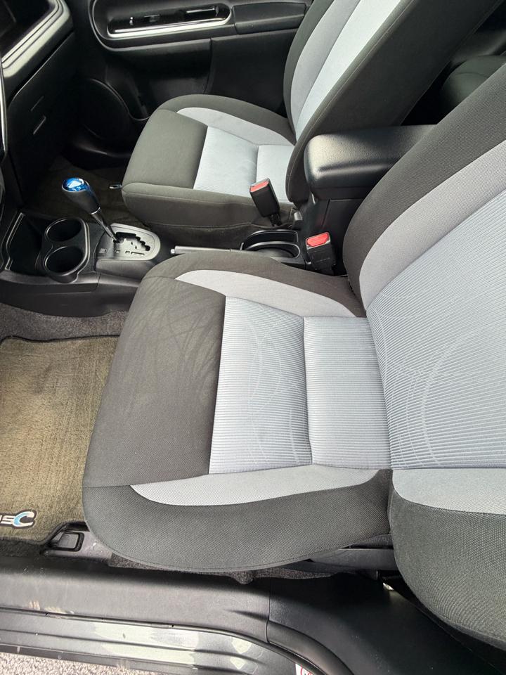 Toyota Prius c LE 2019