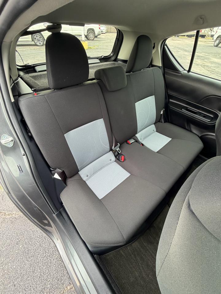 Toyota Prius c LE 2019