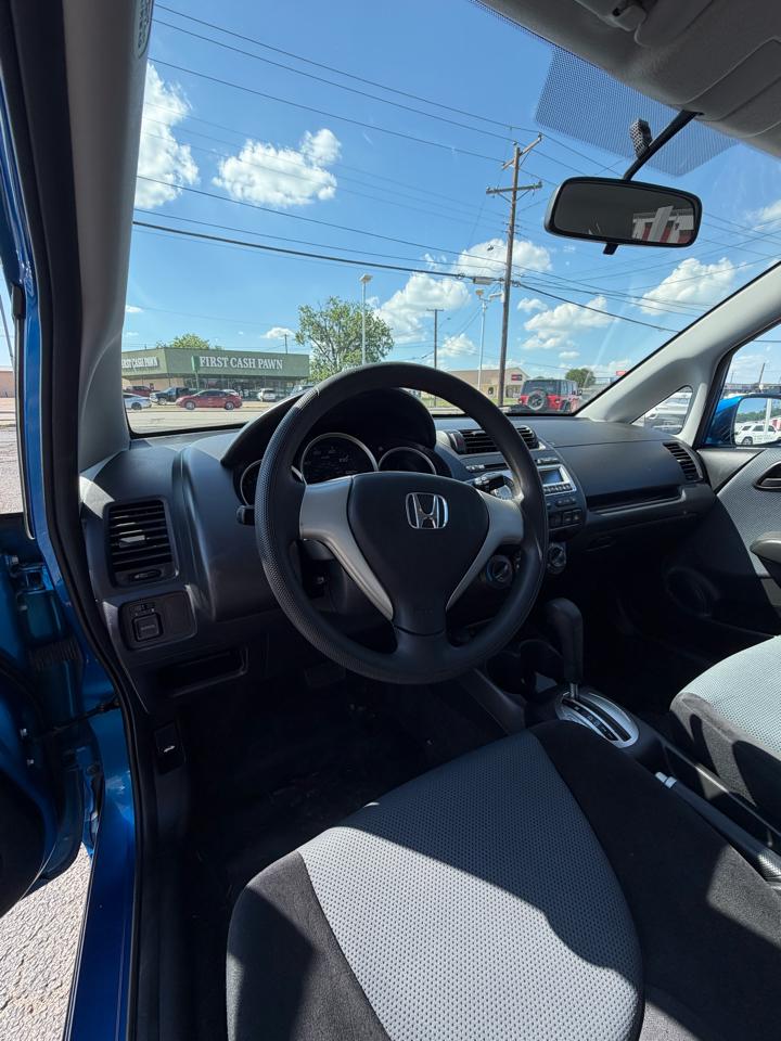 Honda Fit 5-Speed AT 2008
