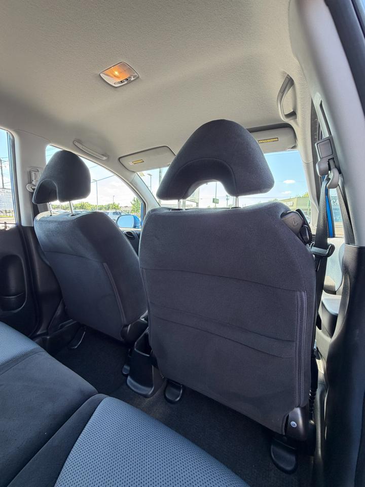 Honda Fit 5-Speed AT 2008