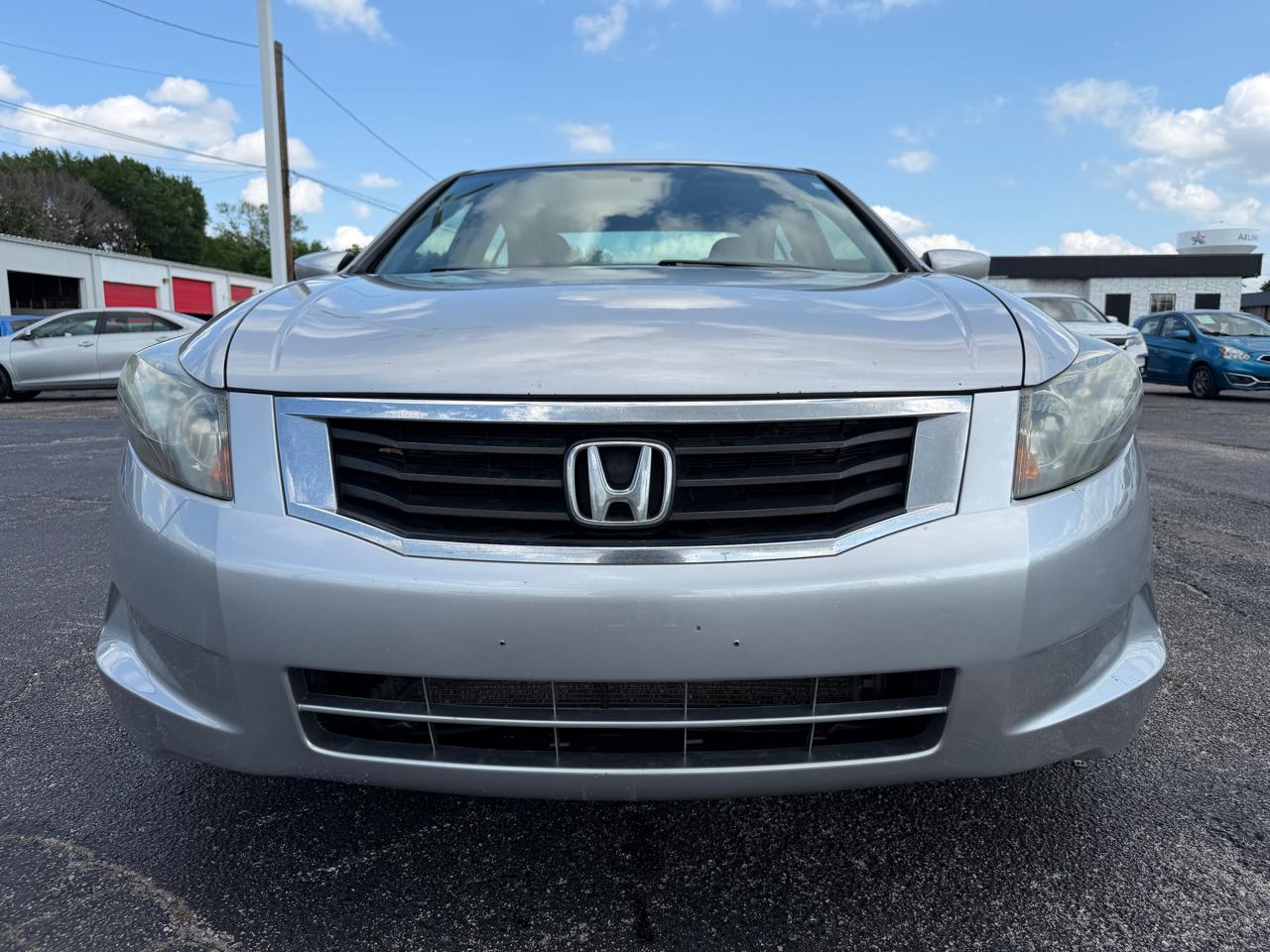 Honda Accord LX sedan AT 2010