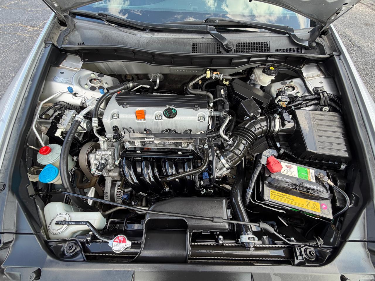 Honda Accord LX sedan AT 2010