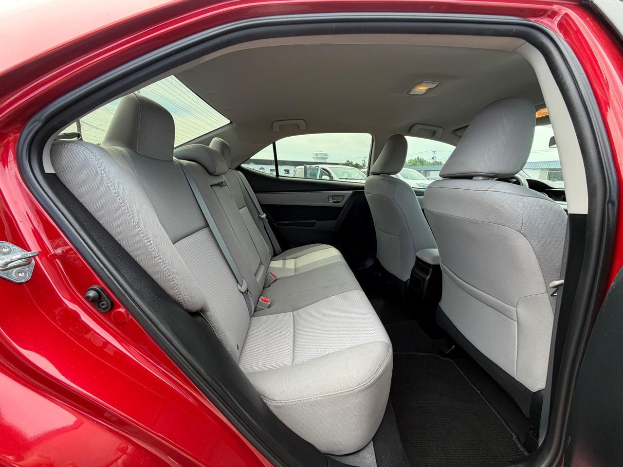 Toyota Corolla LE 2015
