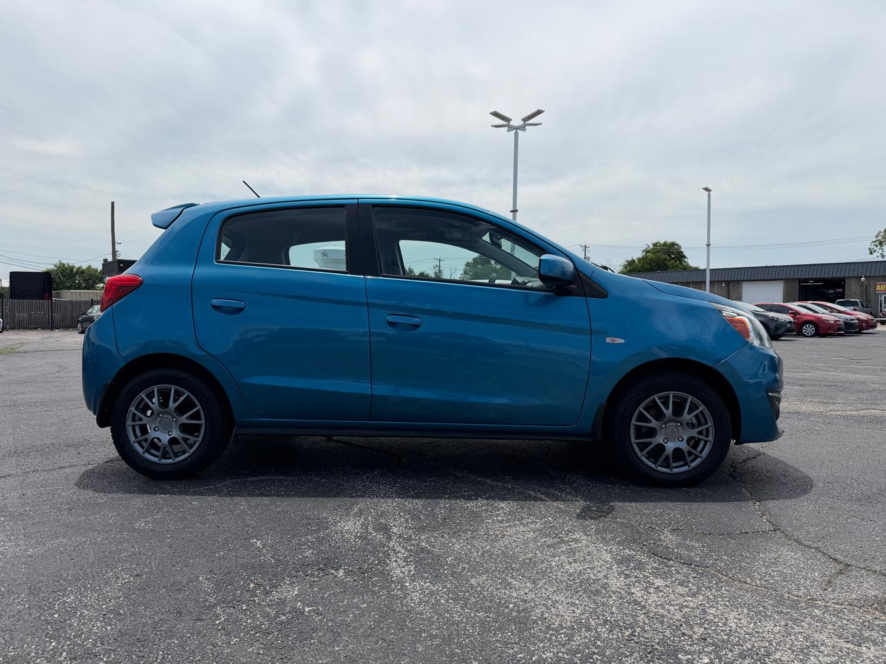 Mitsubishi Mirage ES 2018