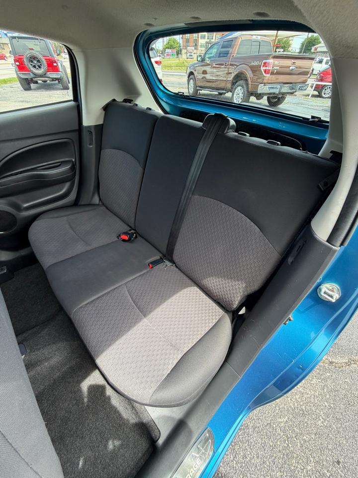 Mitsubishi Mirage ES 2018