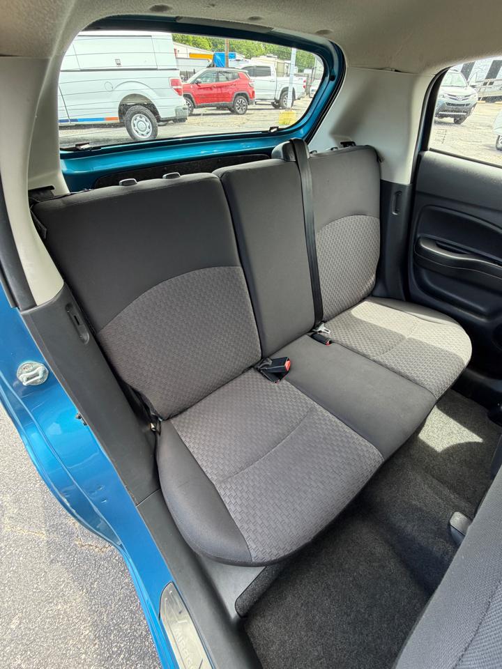 Mitsubishi Mirage ES 2018