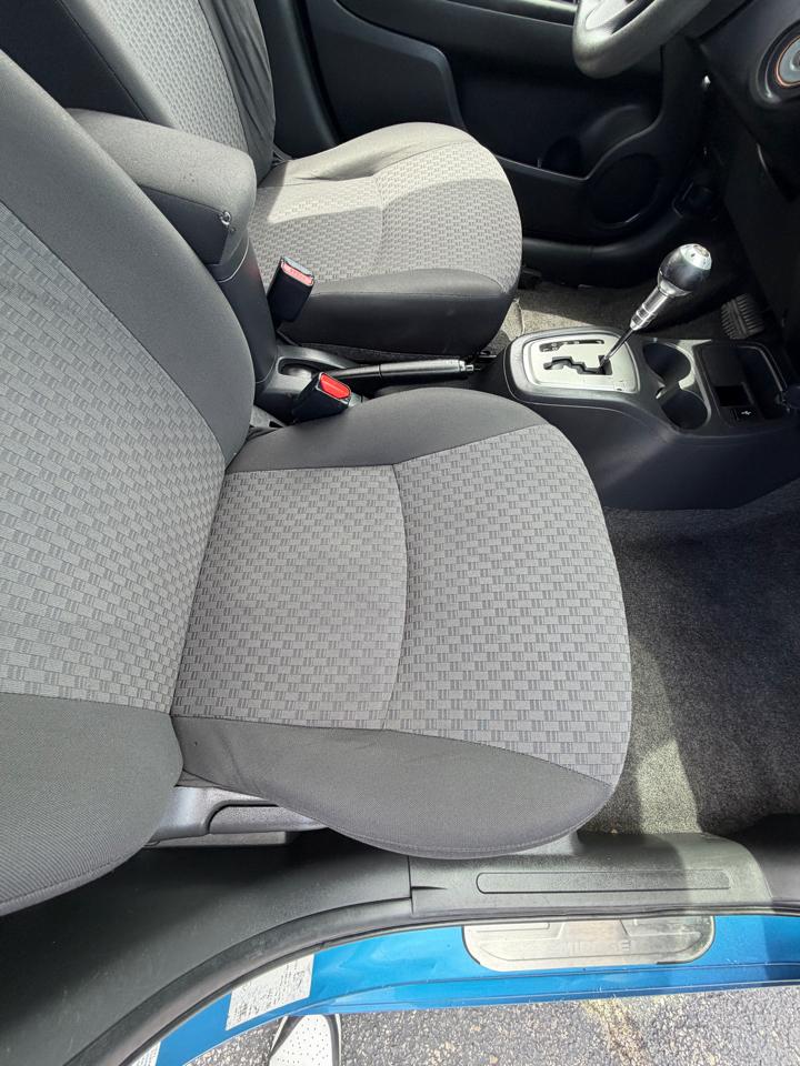 Mitsubishi Mirage ES 2018