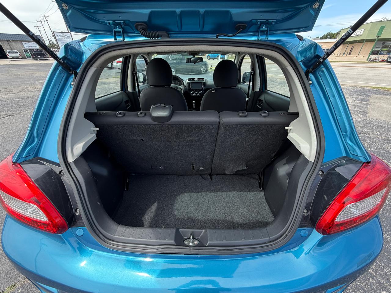 Mitsubishi Mirage ES 2018