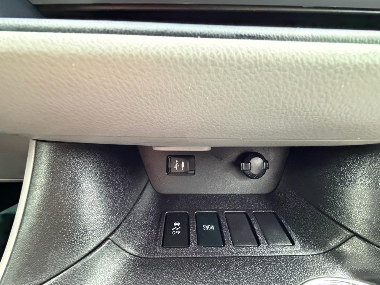 Toyota Highlander XLE FWD V6 2016