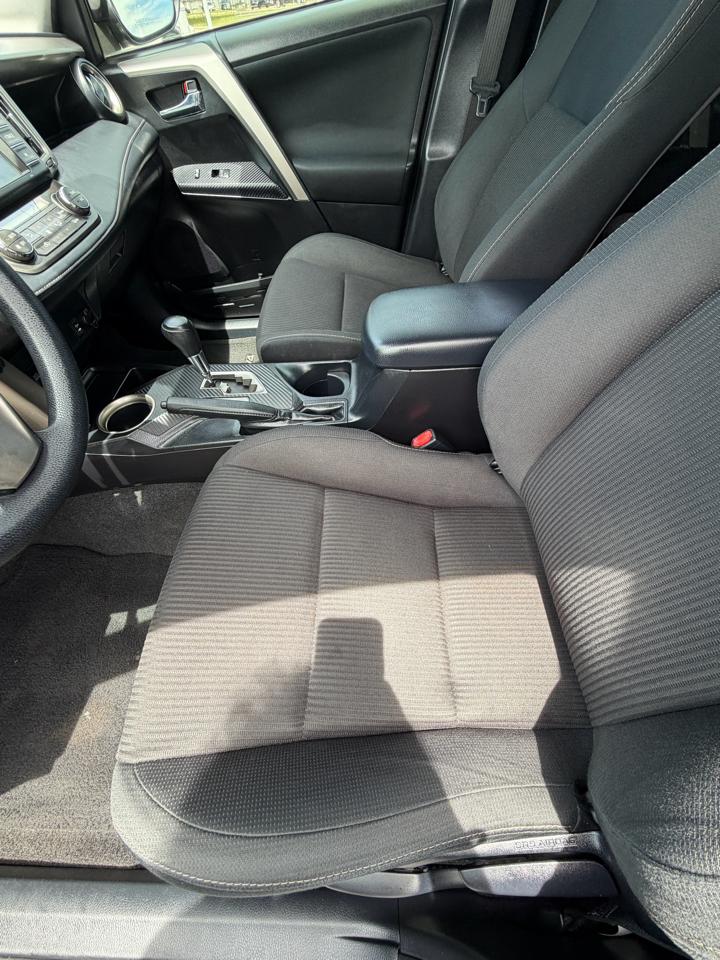 Toyota RAV4 XLE FWD 2015