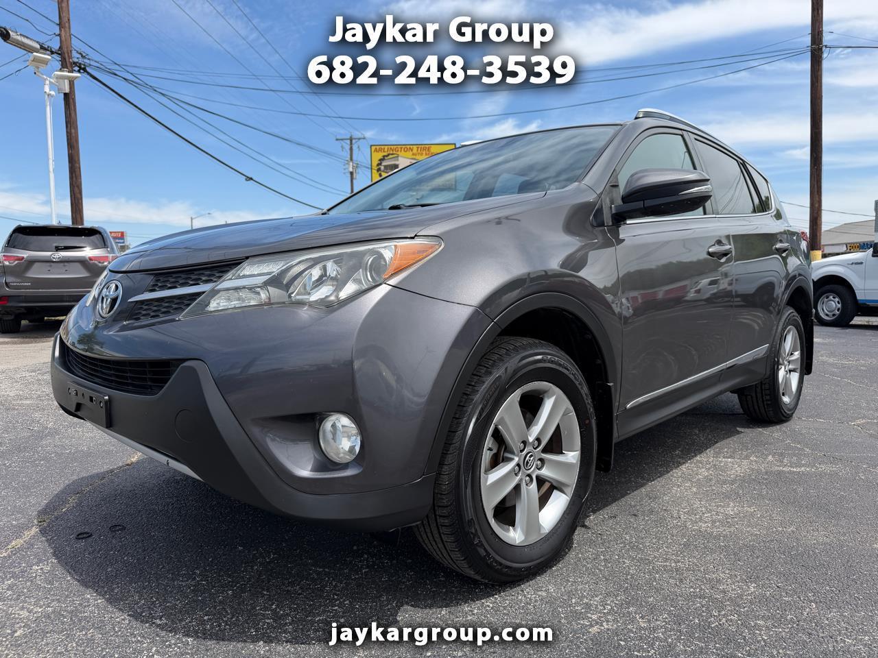 Toyota RAV4 XLE FWD 2015