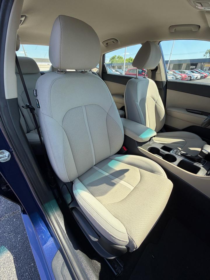 Kia Optima LX 2017