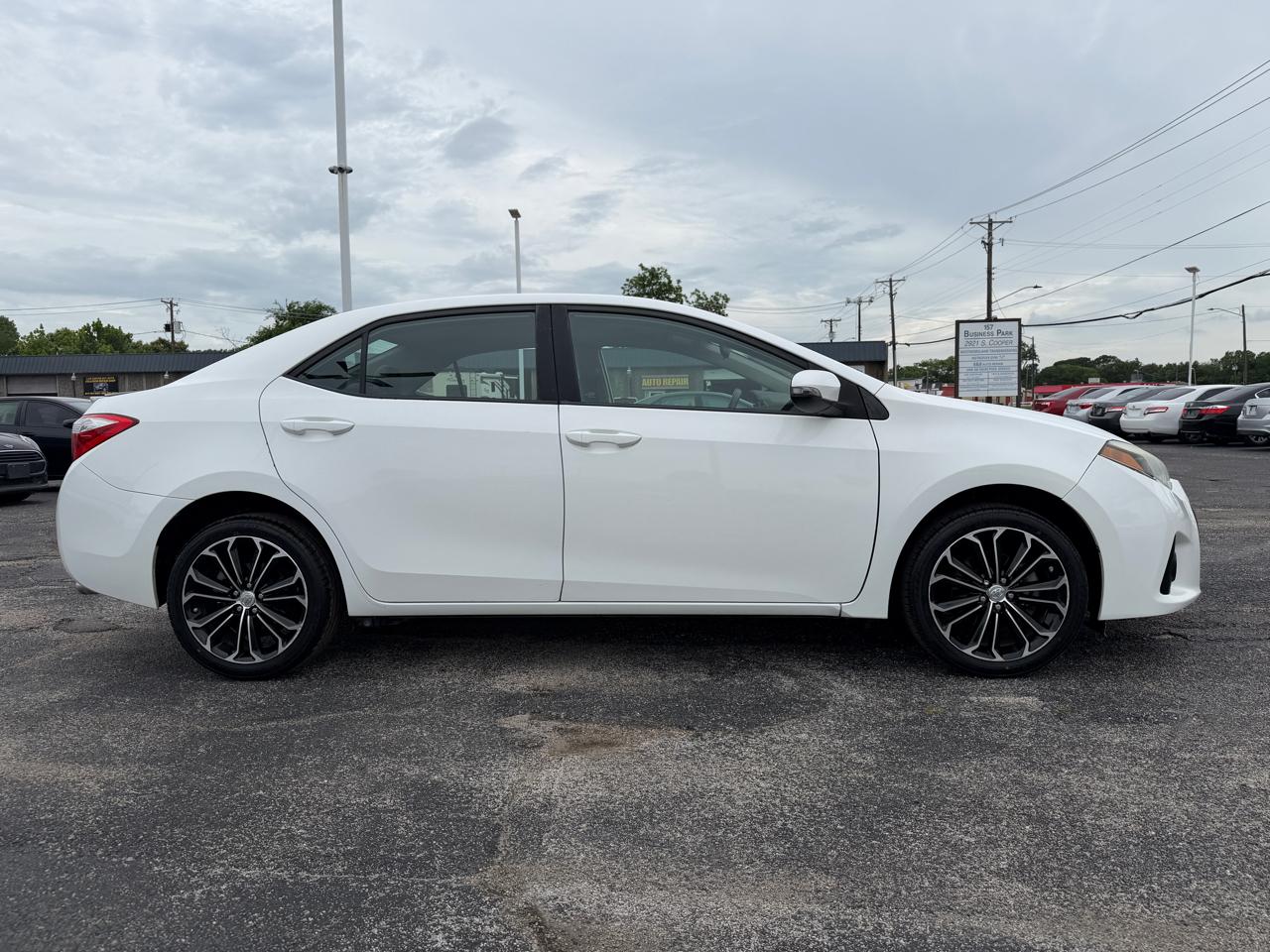 Toyota Corolla S Plus 4D Sedan 2016