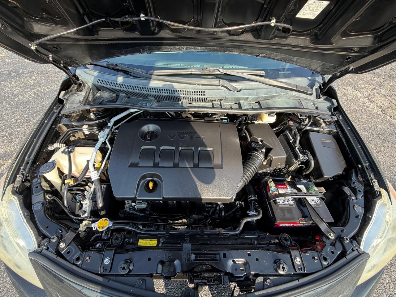 Toyota Corolla LE 2012