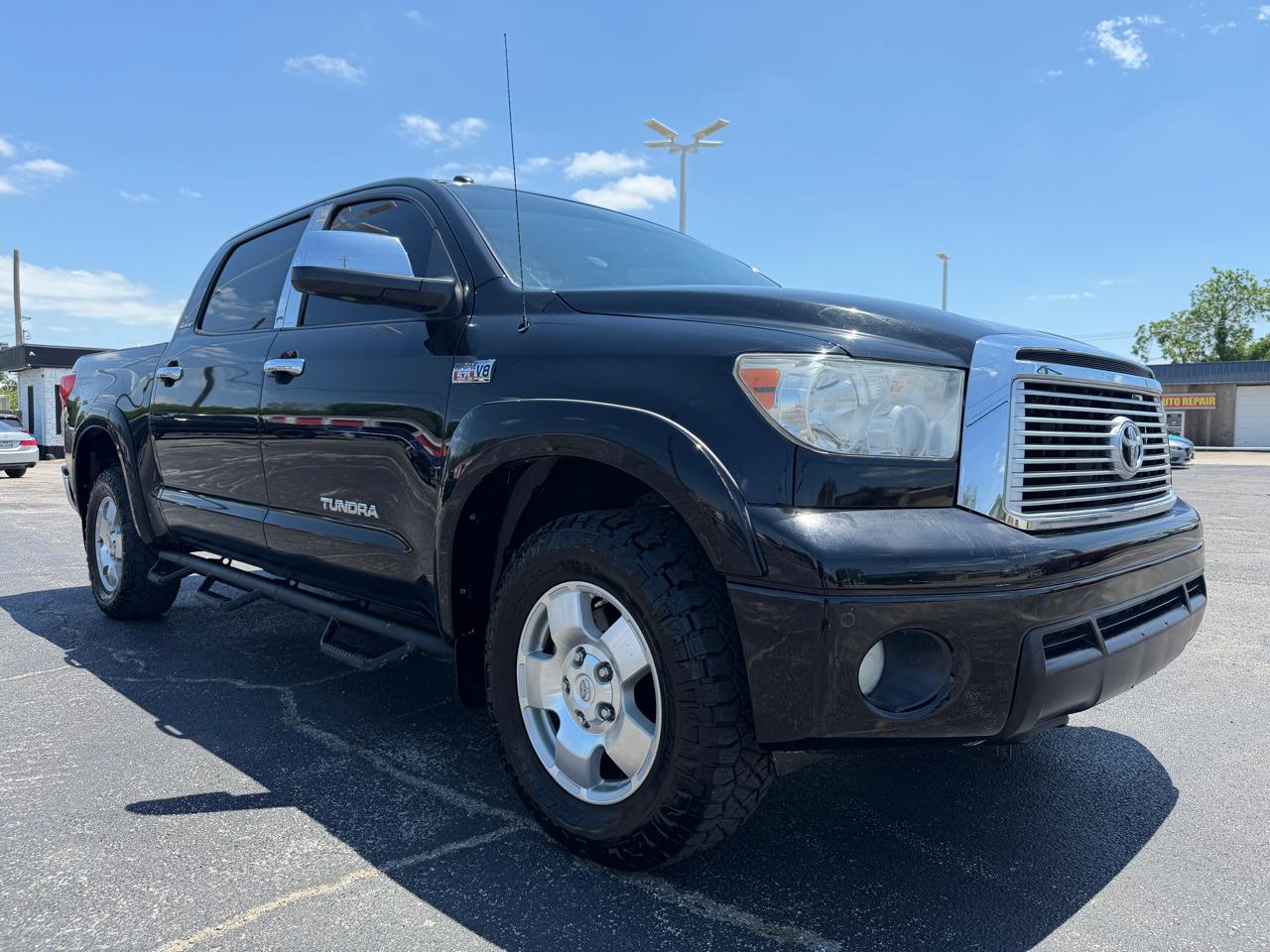 Toyota Tundra Limited 5.7L FFV CrewMax 4WD 2012