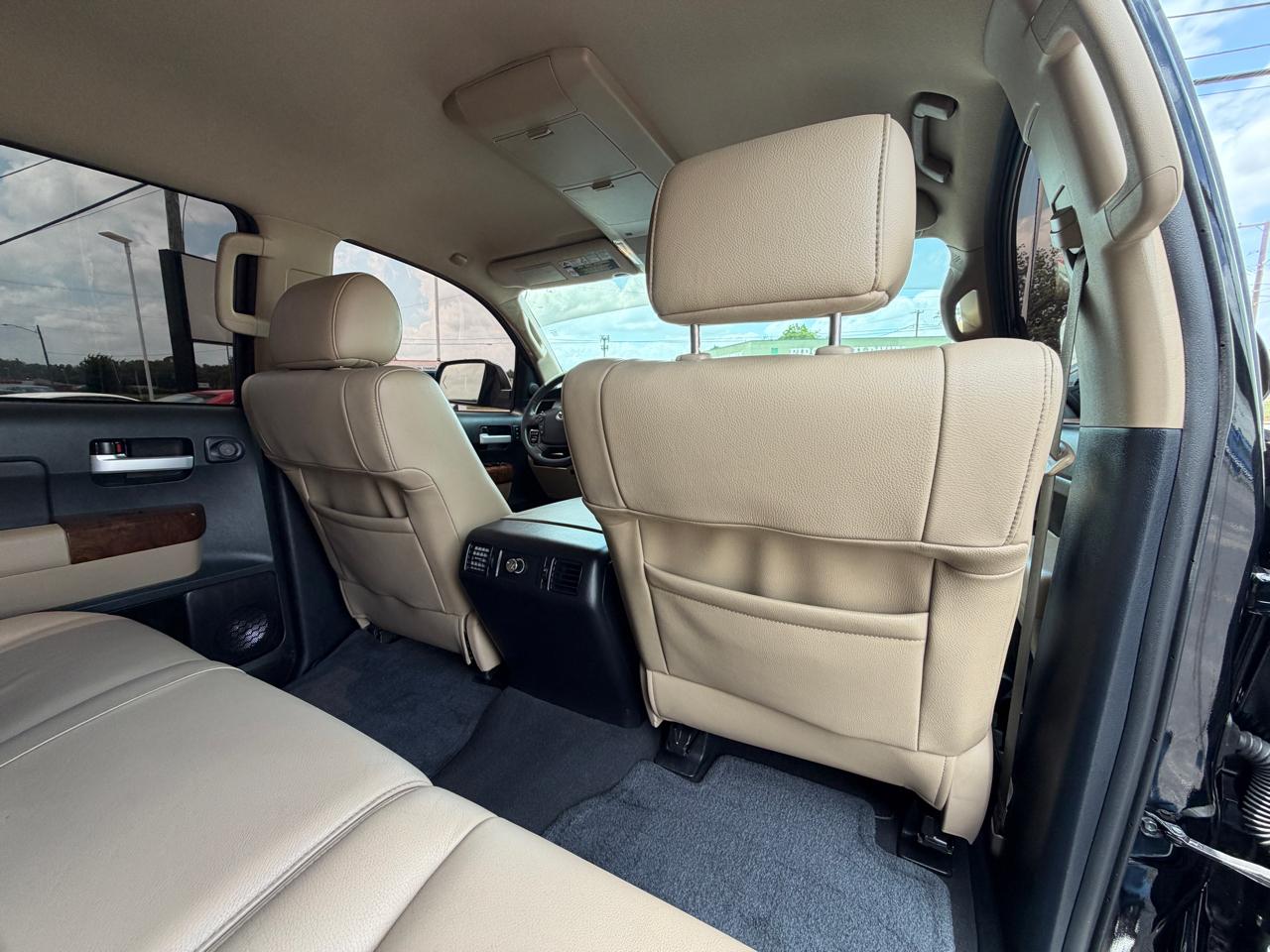 Toyota Tundra Limited 5.7L FFV CrewMax 4WD 2012
