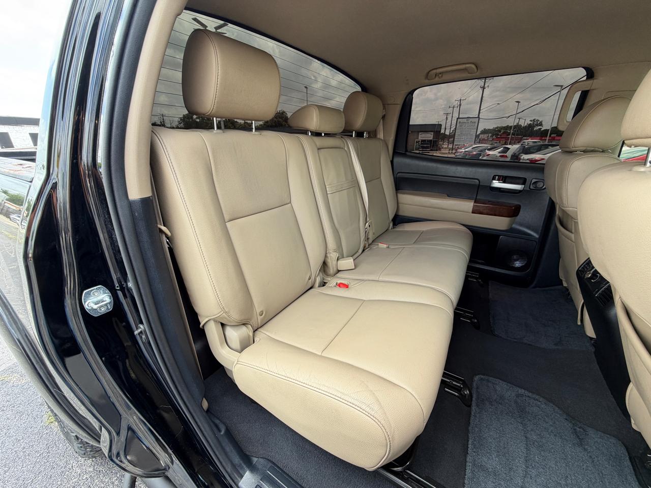 Toyota Tundra Limited 5.7L FFV CrewMax 4WD 2012