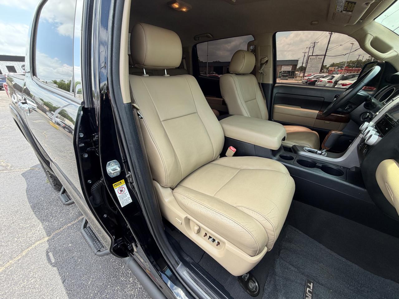 Toyota Tundra Limited 5.7L FFV CrewMax 4WD 2012