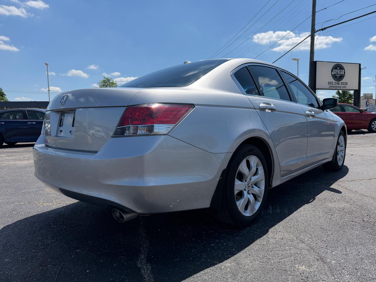 Honda Accord EX-L Sedan AT 2010