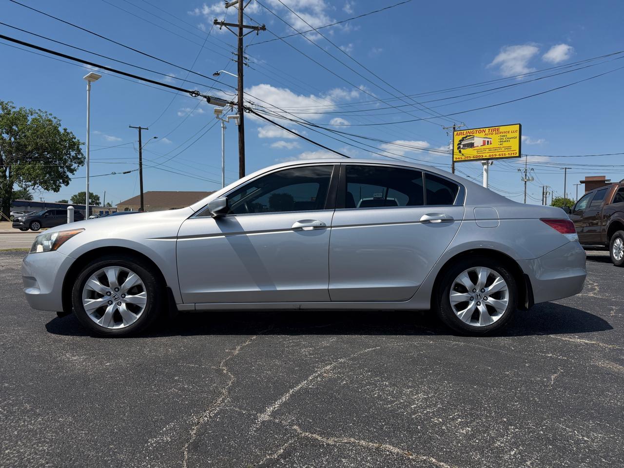 Honda Accord EX-L Sedan AT 2010