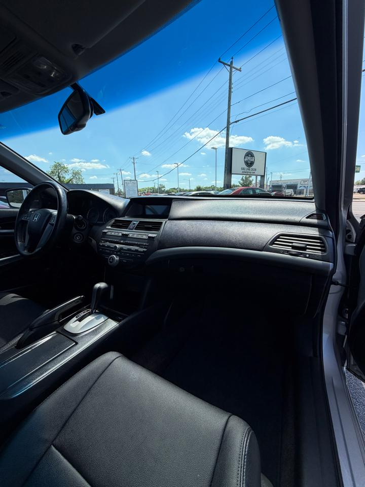 Honda Accord EX-L Sedan AT 2010