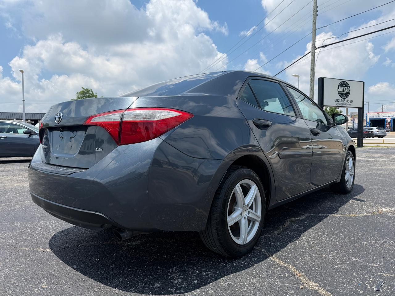 Toyota Corolla LE 2016