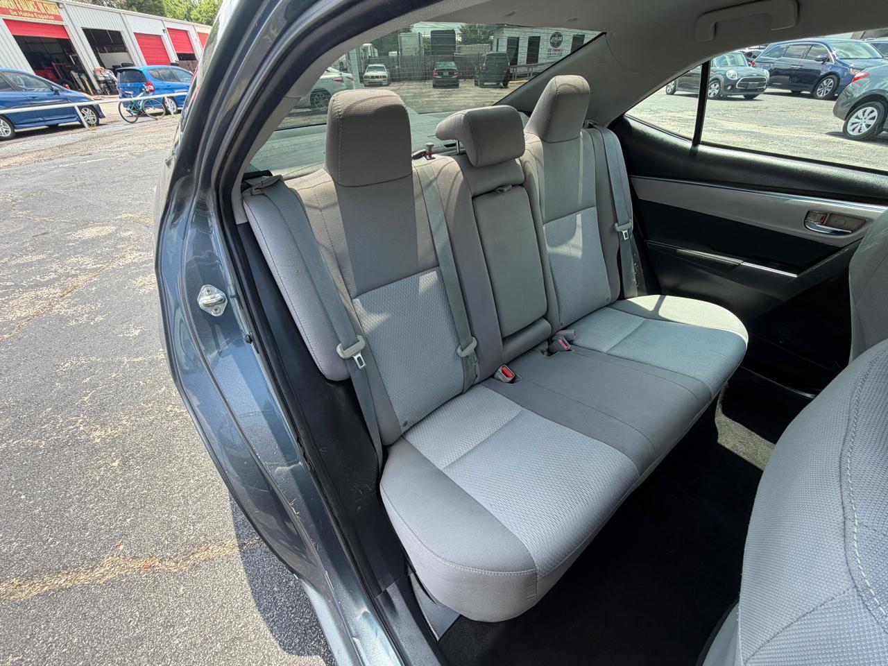 Toyota Corolla LE 2016