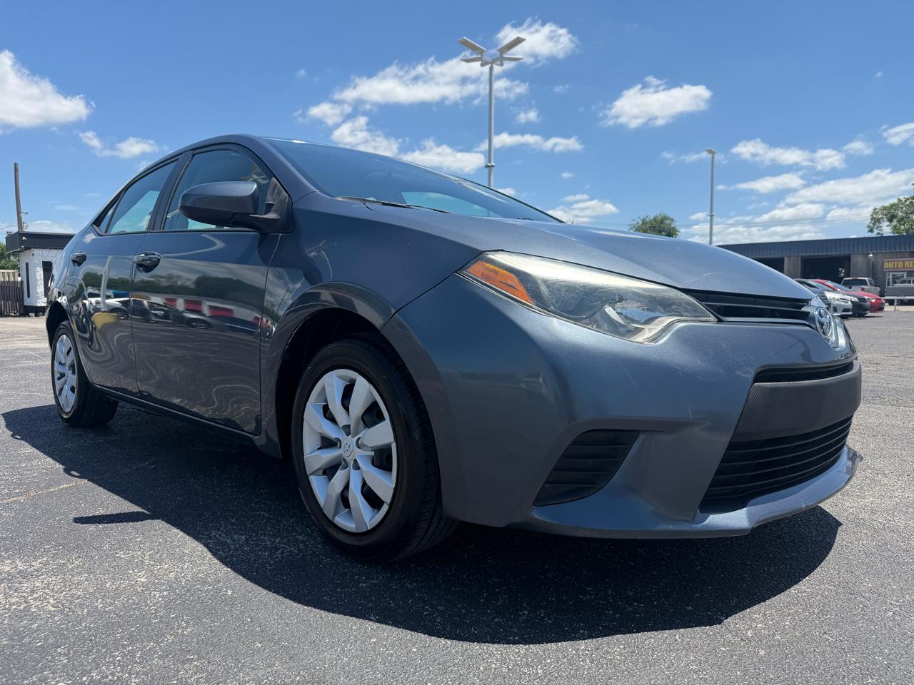 Toyota Corolla LE CVT 2016