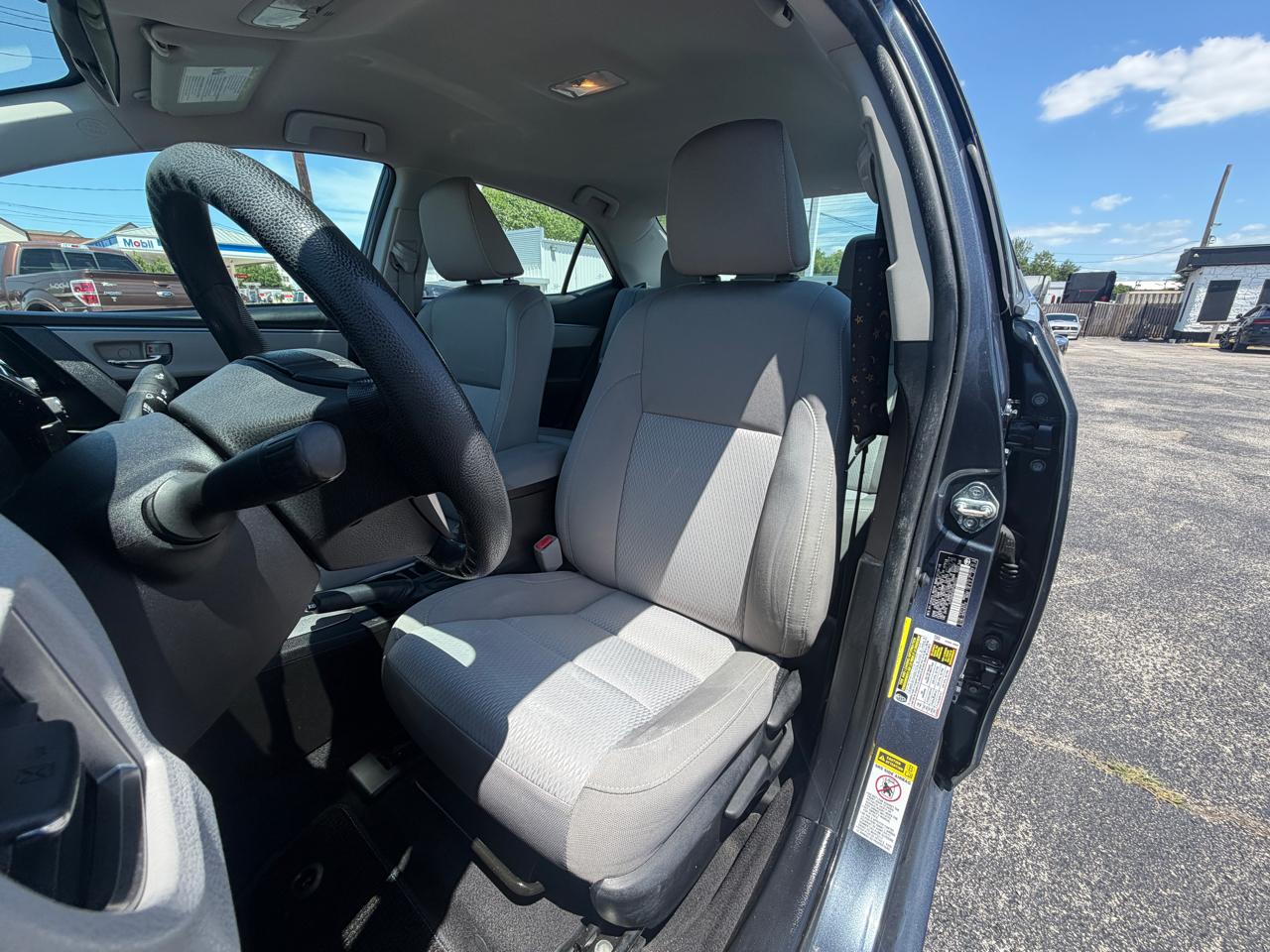 Toyota Corolla LE CVT 2016