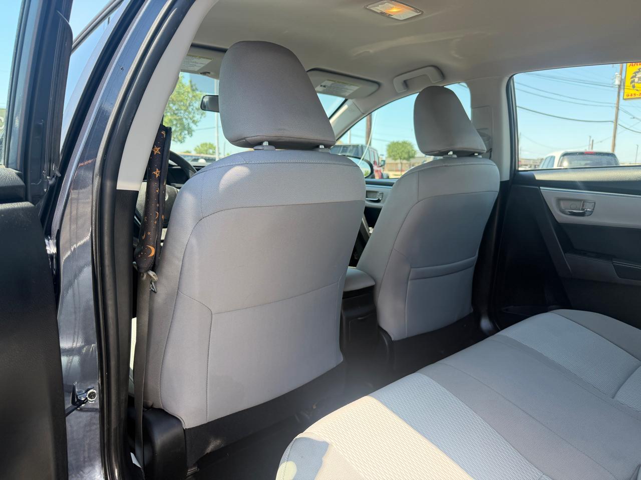 Toyota Corolla LE CVT 2016