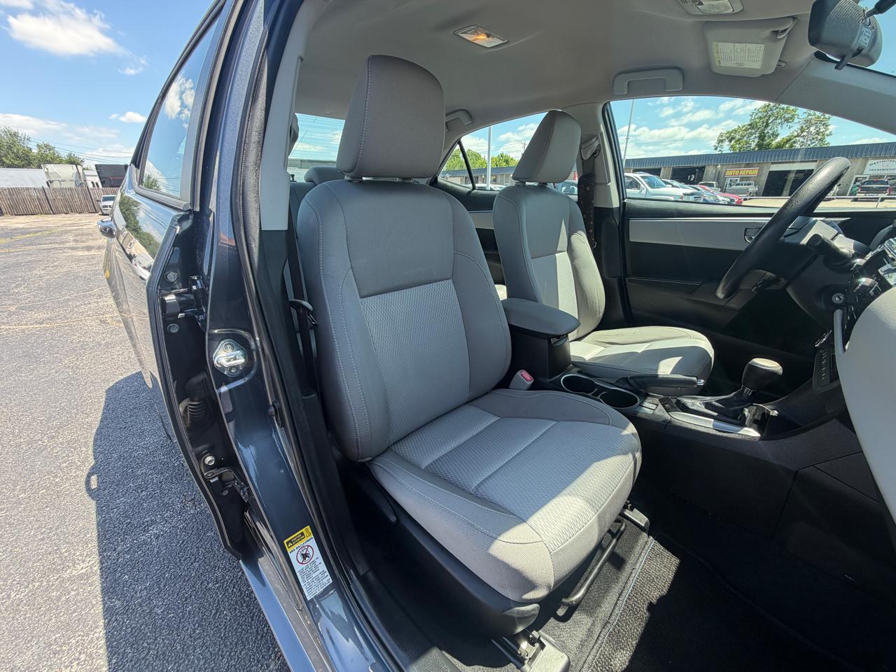 Toyota Corolla LE CVT 2016