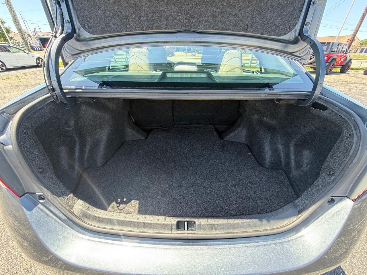 Toyota Corolla LE CVT 2016