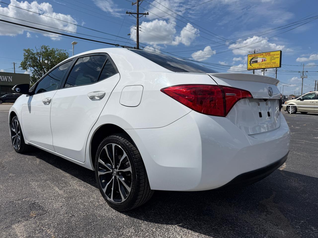 Toyota Corolla 4dr Sdn Auto S Special Edition (Natl) 2017