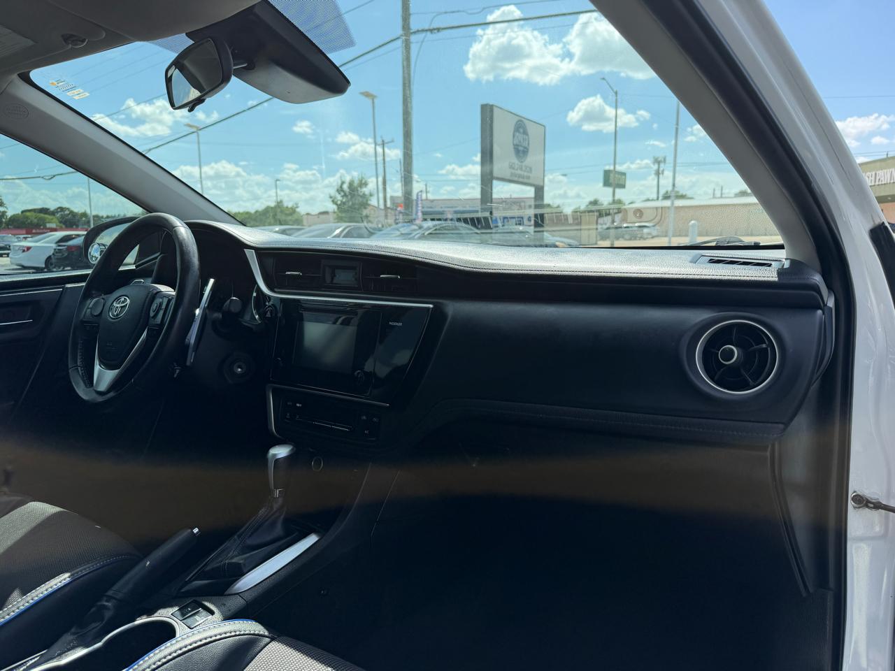 Toyota Corolla 4dr Sdn Auto S Special Edition (Natl) 2017
