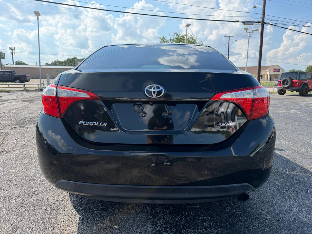 Toyota Corolla LE 2015