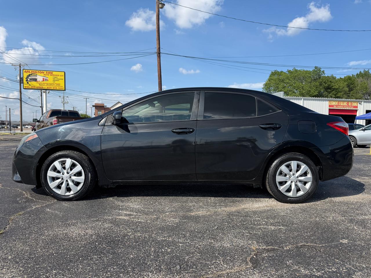 Toyota Corolla LE 2015