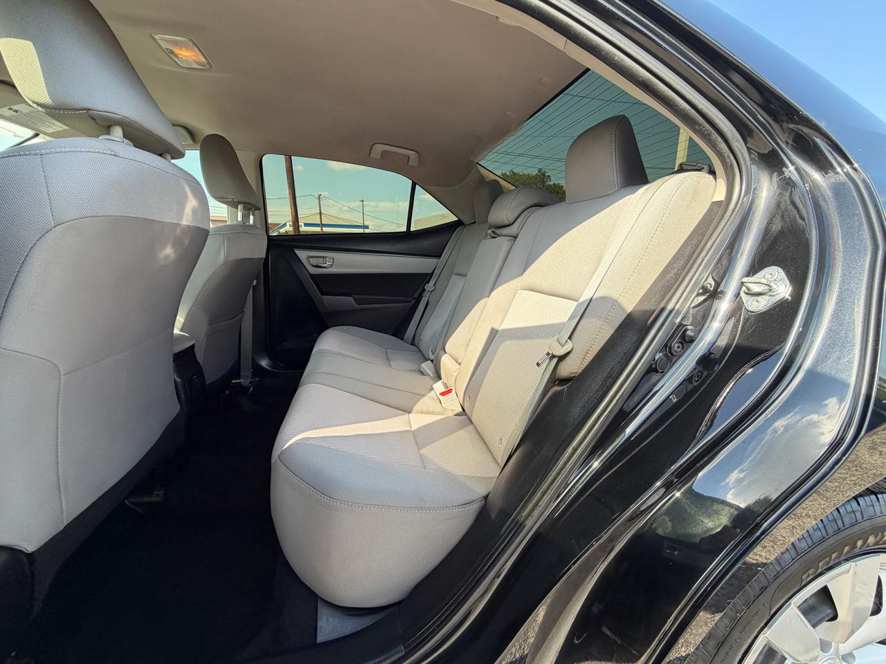 Toyota Corolla LE 2015